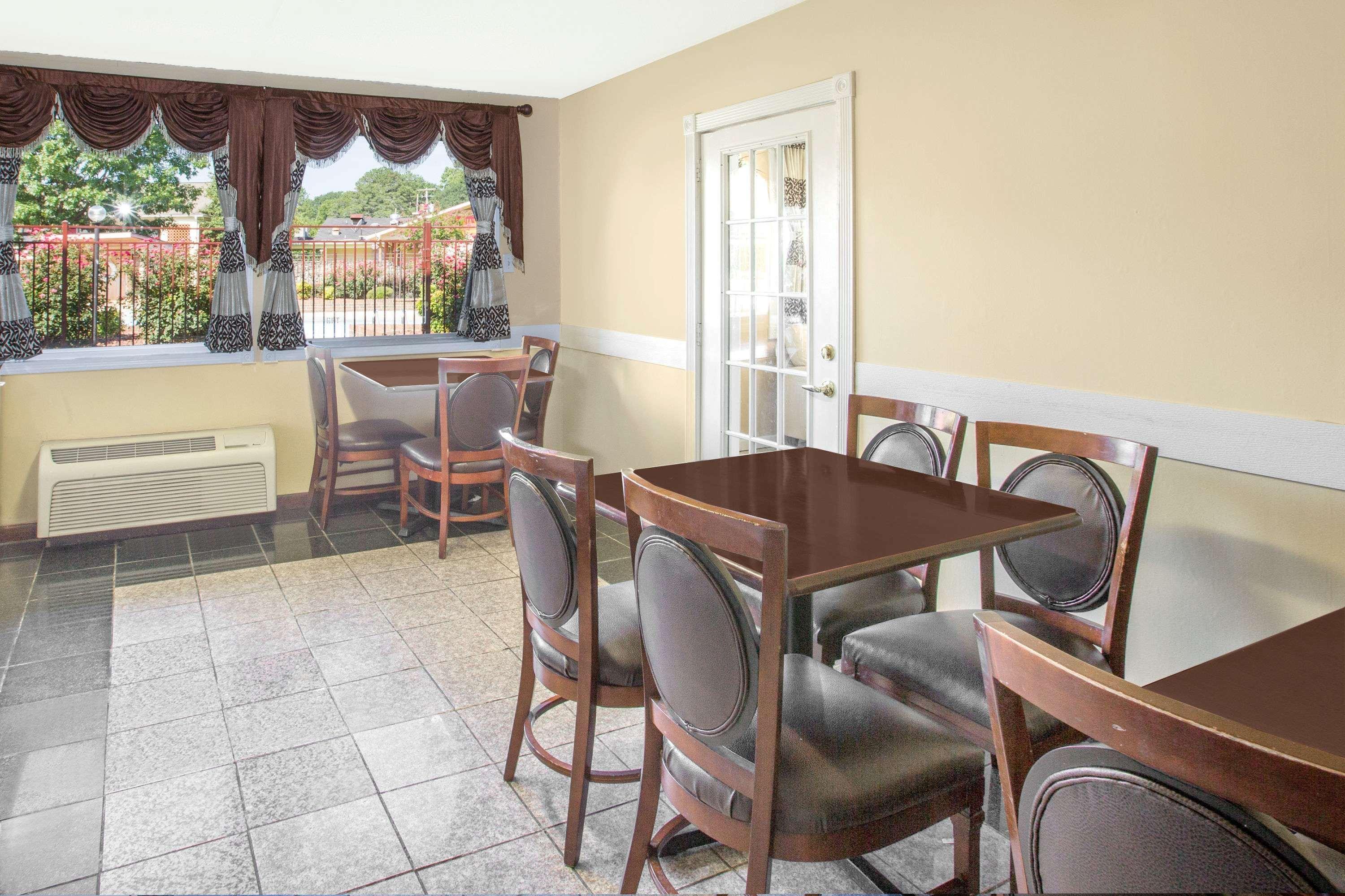 Restaurant Super 8 by Wyndham Jasper