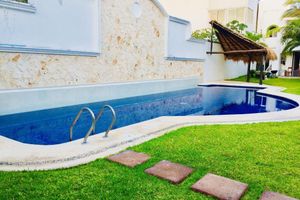 Alojamiento - Superior Comfort Room With Swimming Pool Air Conditioning and Parking