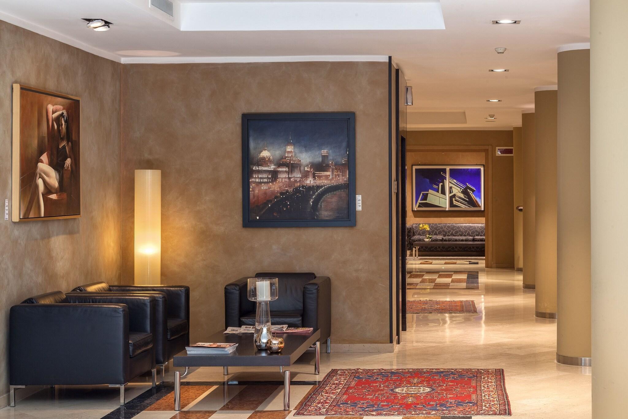 Vista Lobby Viva Hotel
