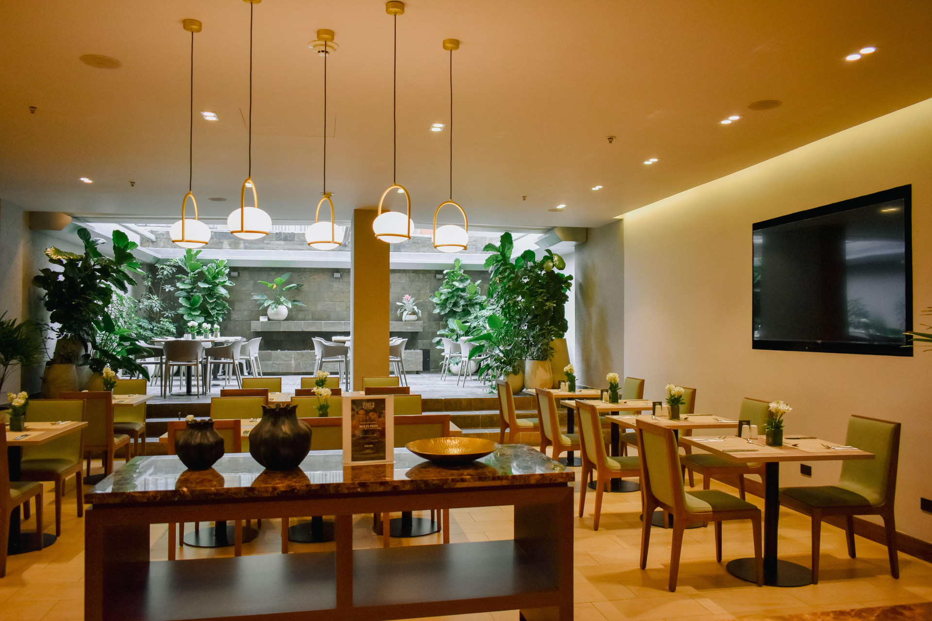 Restaurant Hotel Estelar Calle 100