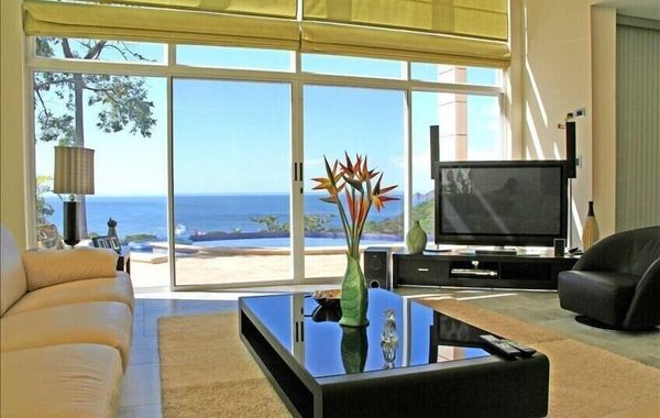Modern Ocean View Home with Infinity Pool - Hoteles solo adultos en Playa Hermosa, Guanacaste