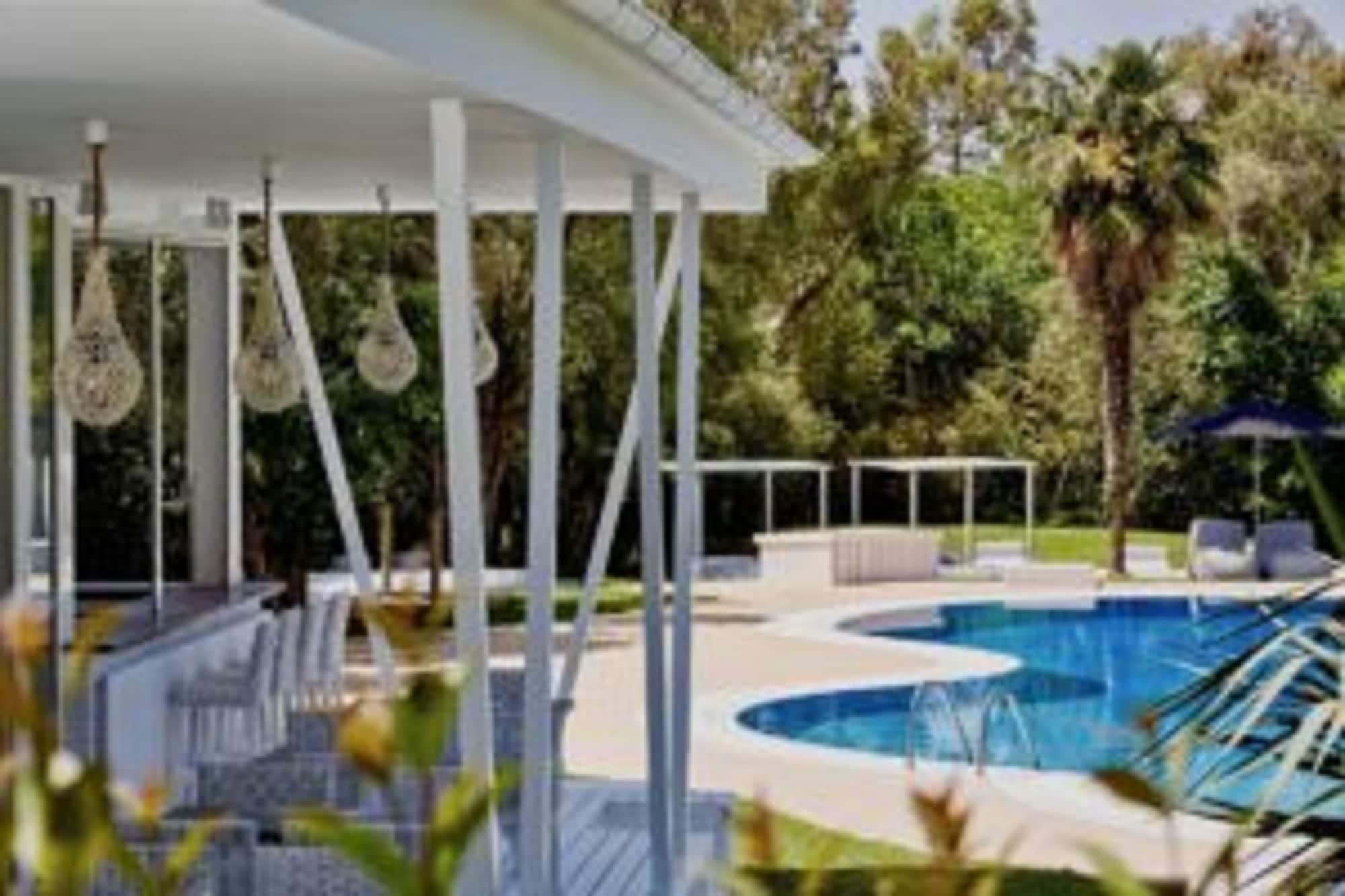 Bar/Salón Mr & Mrs White Corfu Couples Retreat Adults Only