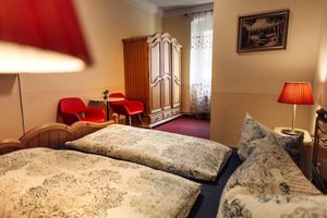 Alojamiento - Hotel & Restaurant Peking