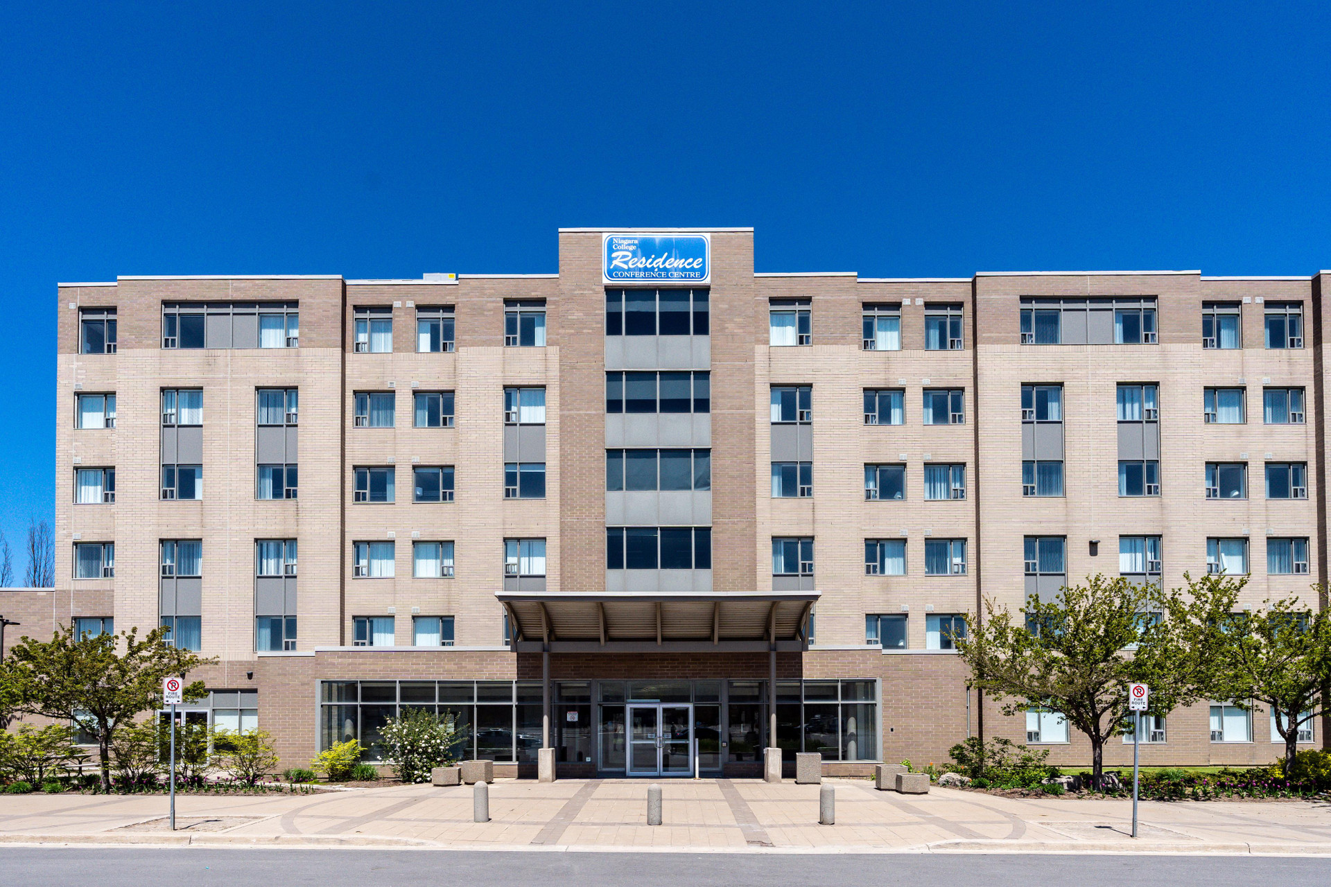 Varios Residence & Conference Centre - Niagara-on-the-Lake