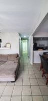Arriendo temporal - Charming & Spacious 4-bedroom homr with AC, WiFi, Lots of Parking in Brownsville
