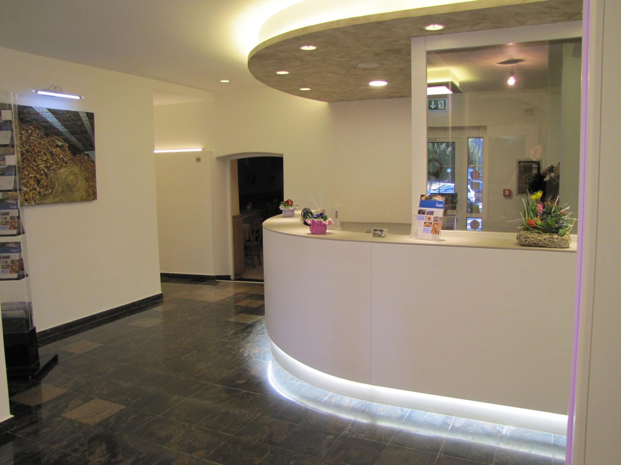 Vista Lobby Hotel Ristorante Scaranò
