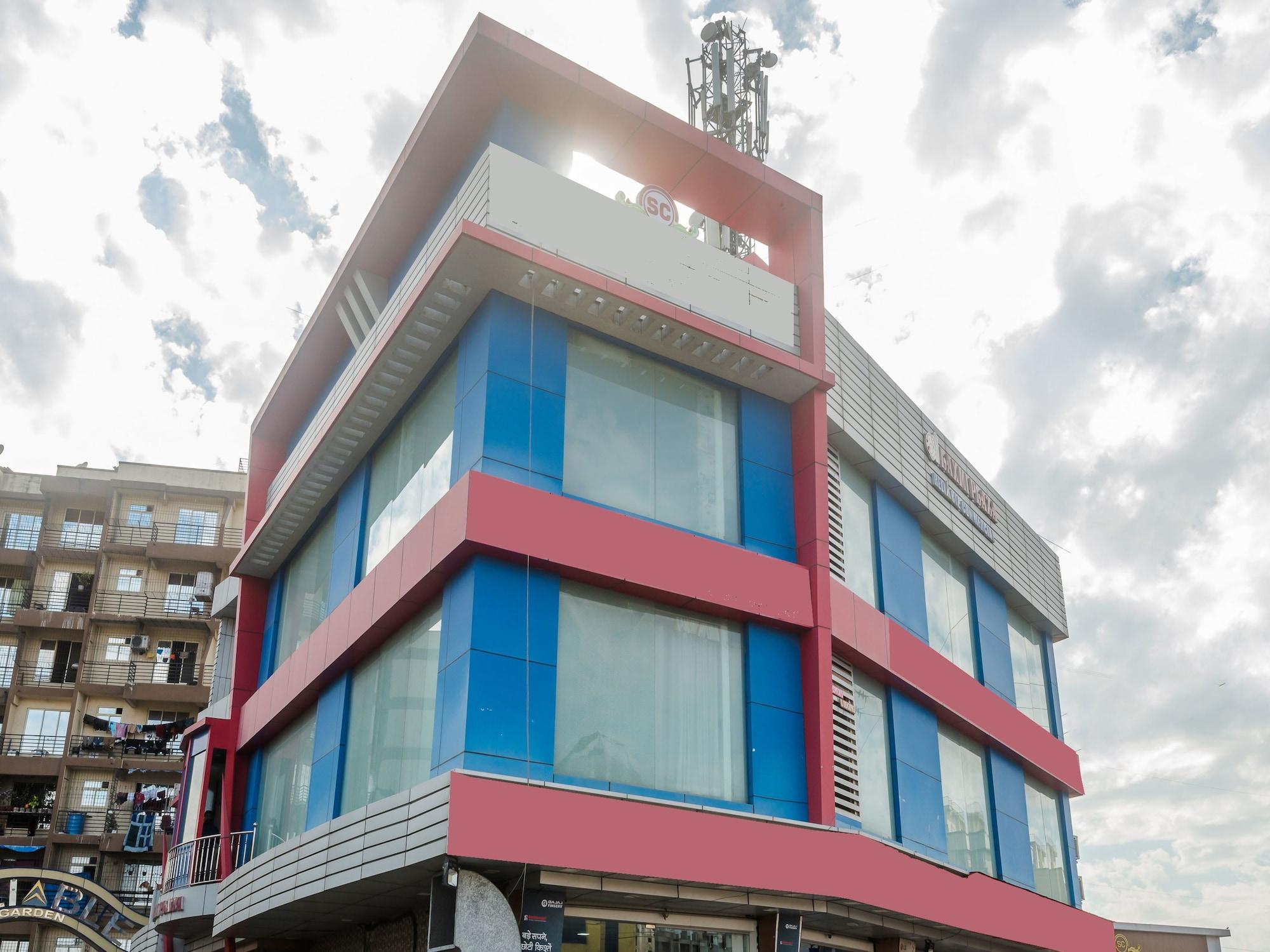 Vista Exterior OYO 11747 Hotel Sai Comforts