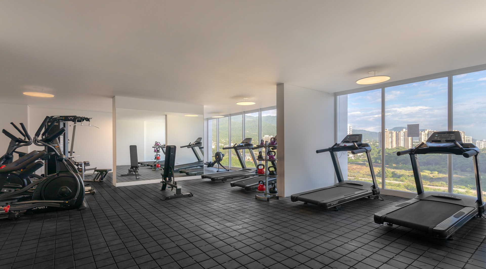 Gimnasio Apartamentos Porto Horizonte by oxoHotel