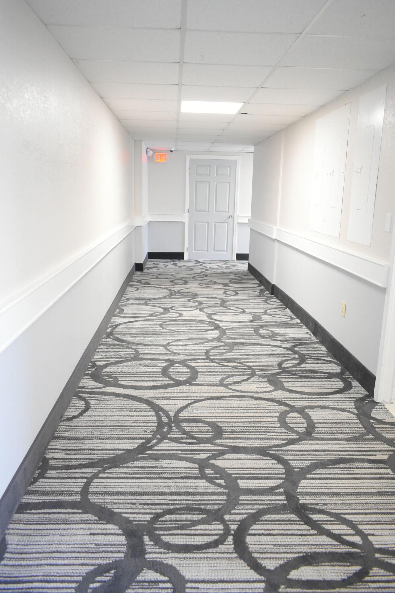 Vista Lobby Comfort Inn Hyannis - Cape Cod