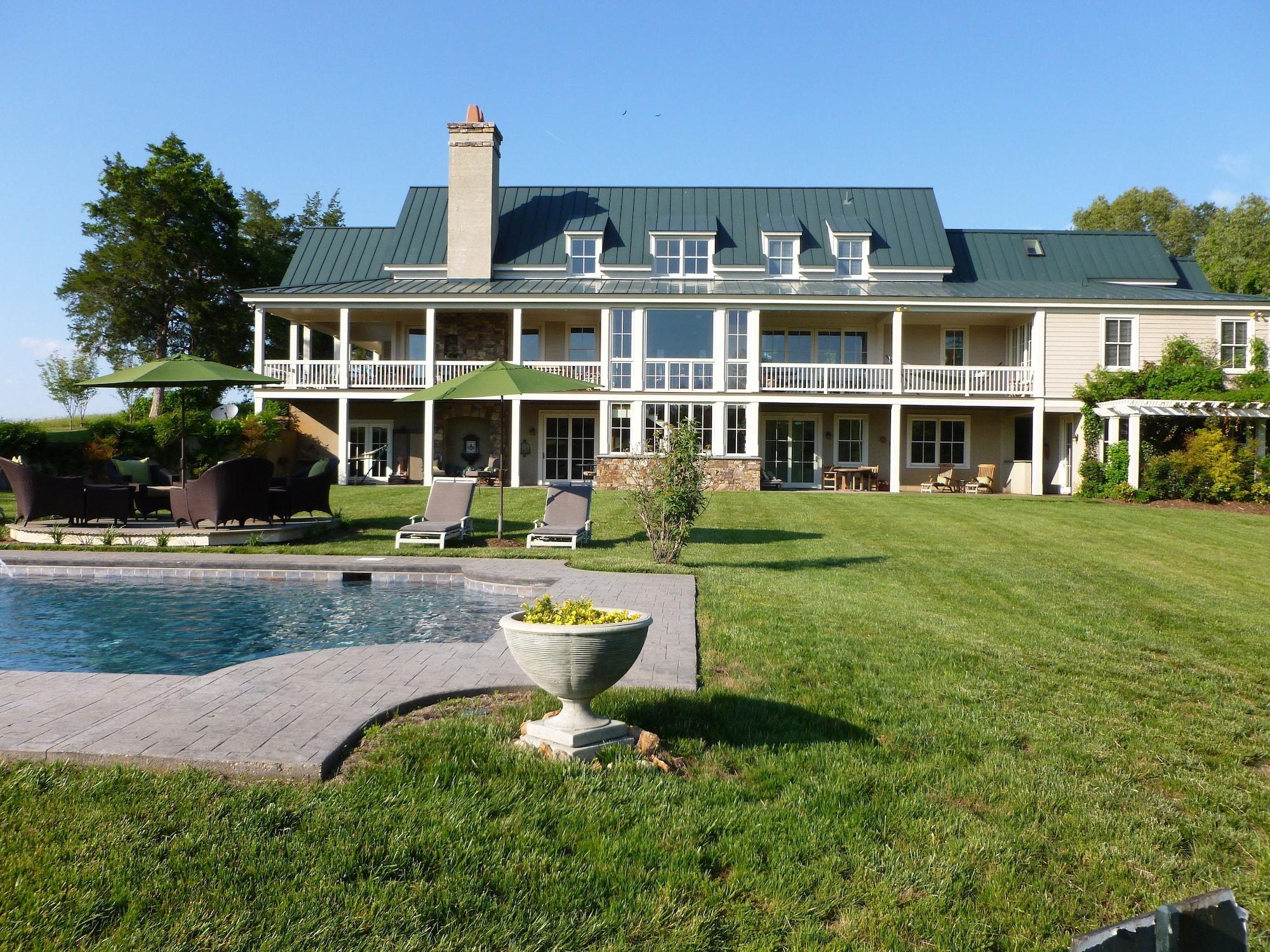 Varios Cedar Spring Inn & Spa