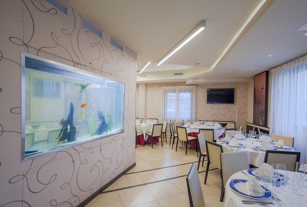 Vista Exterior Hotel Milazzo 