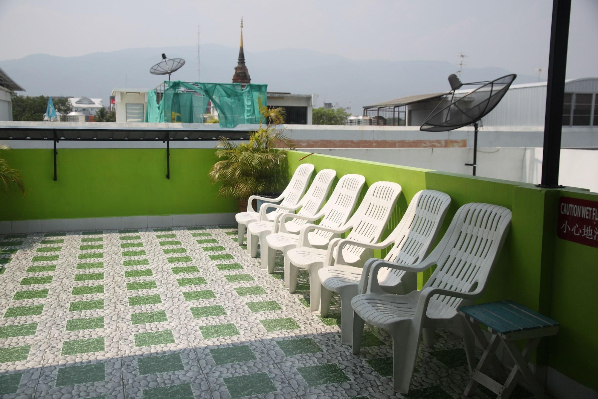 Varios i-smile MeU2 Hostel