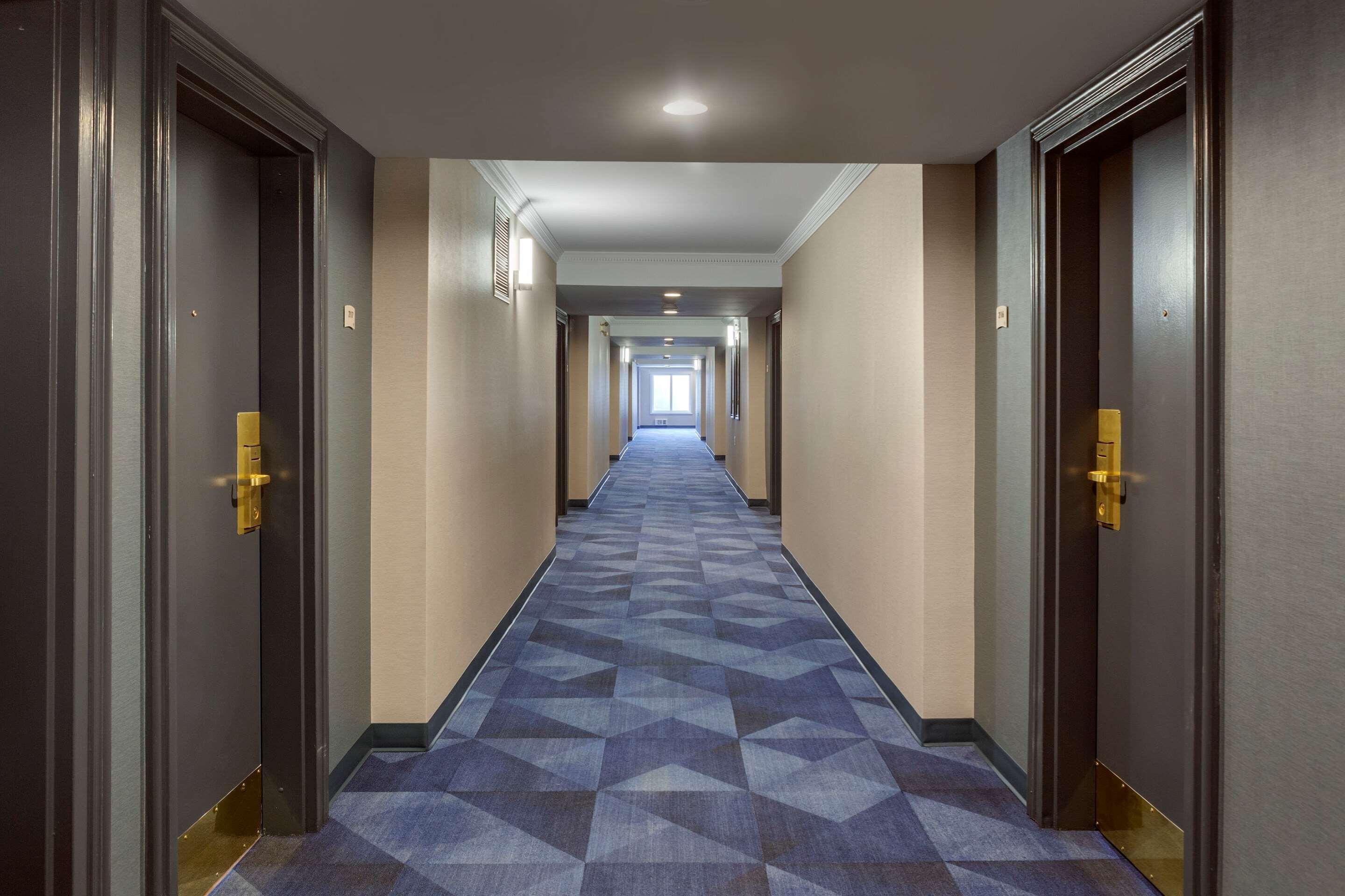 Vista Exterior Spark by Hilton Toronto Mississauga