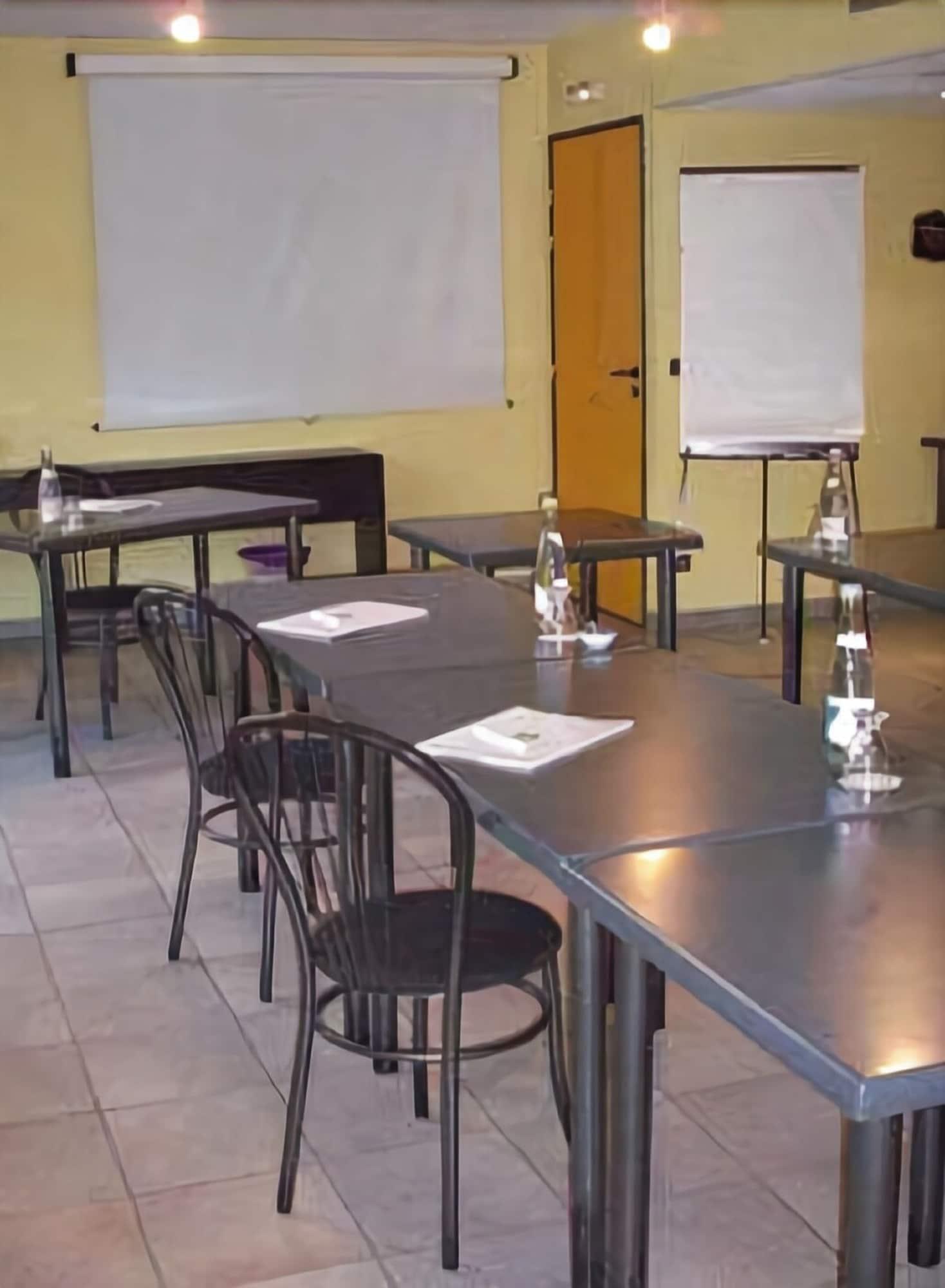 Sala de Reuniones Hotel Kimotel