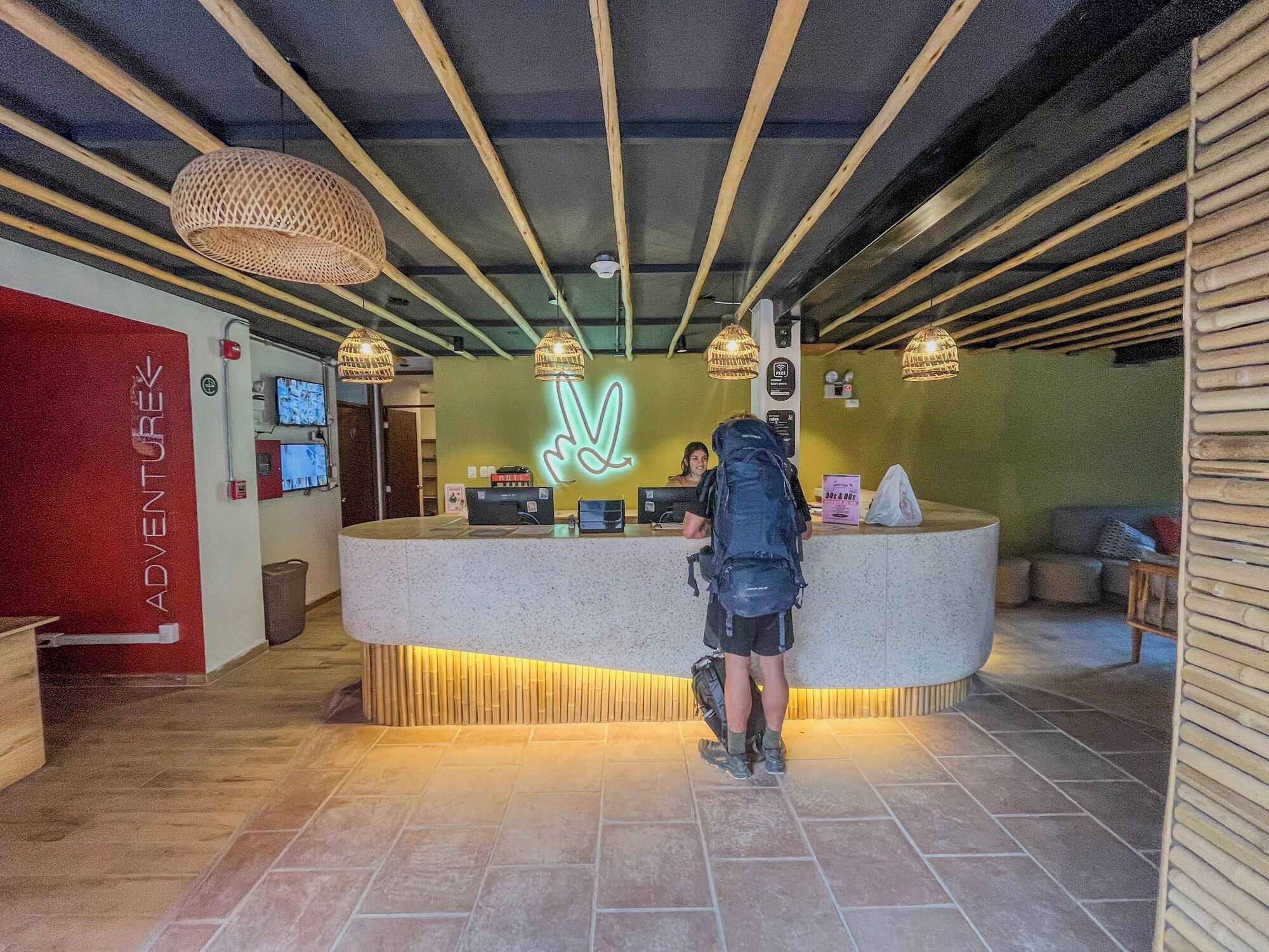 Vista Lobby Viajero Huacachina Hostel
