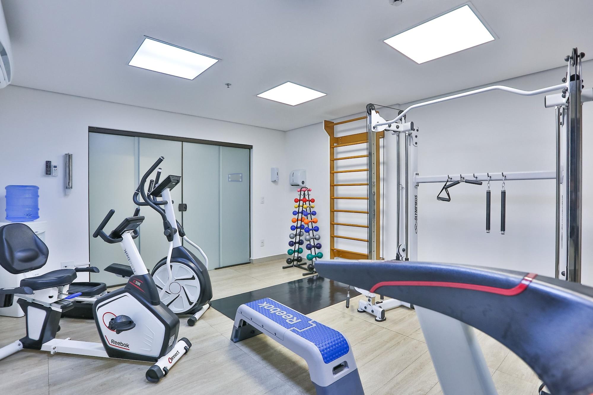 Gimnasio MG Business Hotel & Residence
