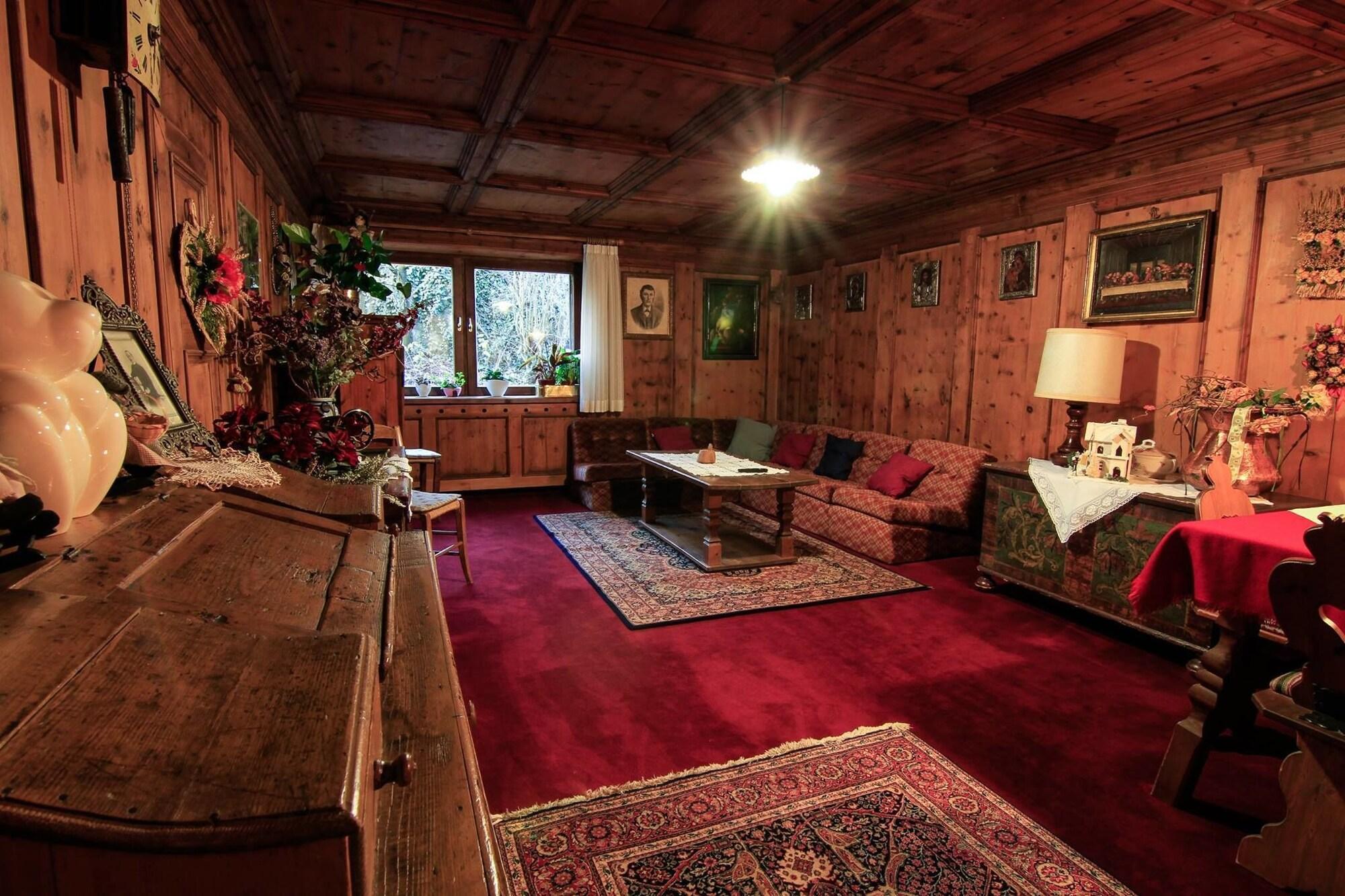 Vista Lobby Hotel Panorama