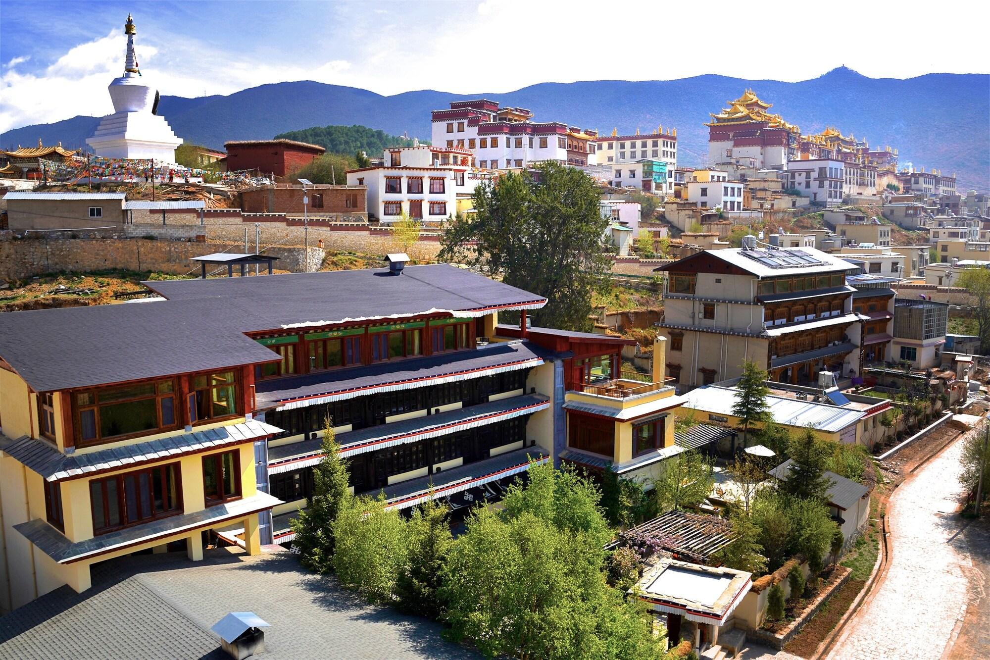 Varios Songtsam Lodge Shangri-La