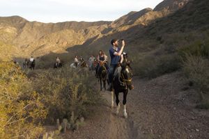 Actividad - Cabalgata al Atardecer con vista de la ciudad