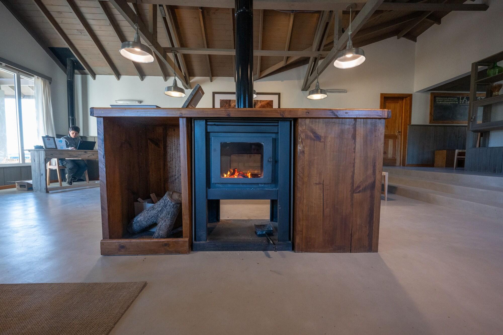 Vista Lobby La Posta de los Toldos