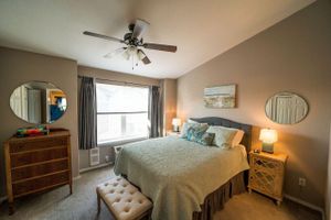 Alquiler Vacacional - 3 min to waterfront, close to I-5, I-205, PDX.  Furnished 6 months + longterm.
