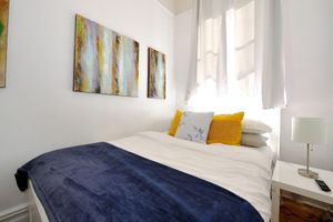 Alquiler Vacacional - Midtown West Furnished Apartment 3BR Perfect Share
