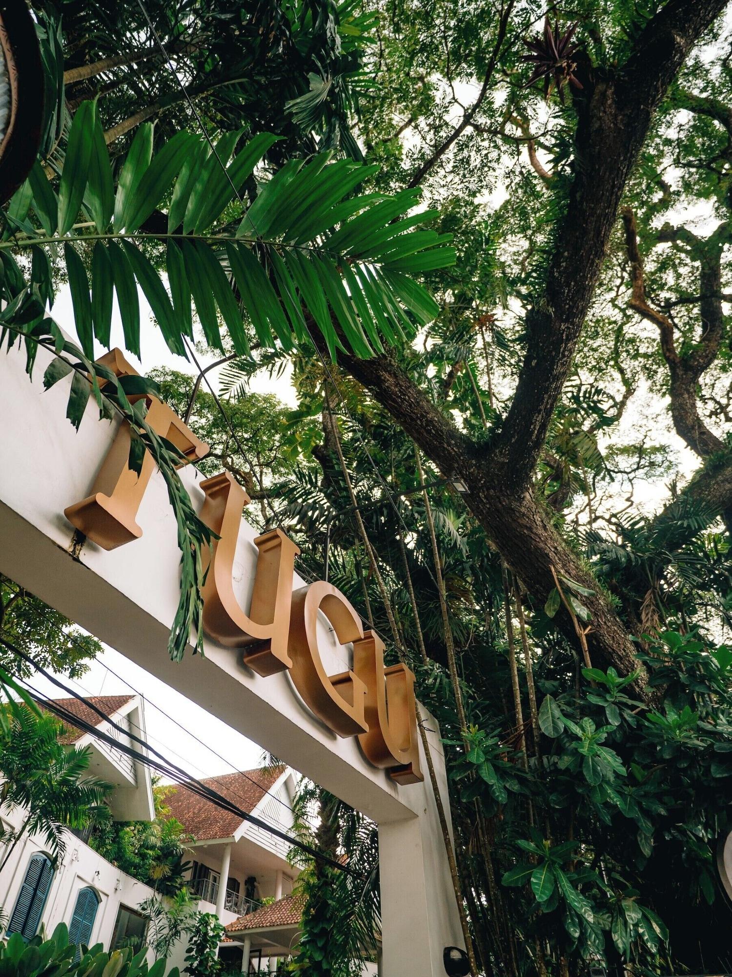 Vista Exterior Hotel Tugu Malang