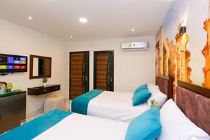 Paquete - Diamonds Pyramids View INN