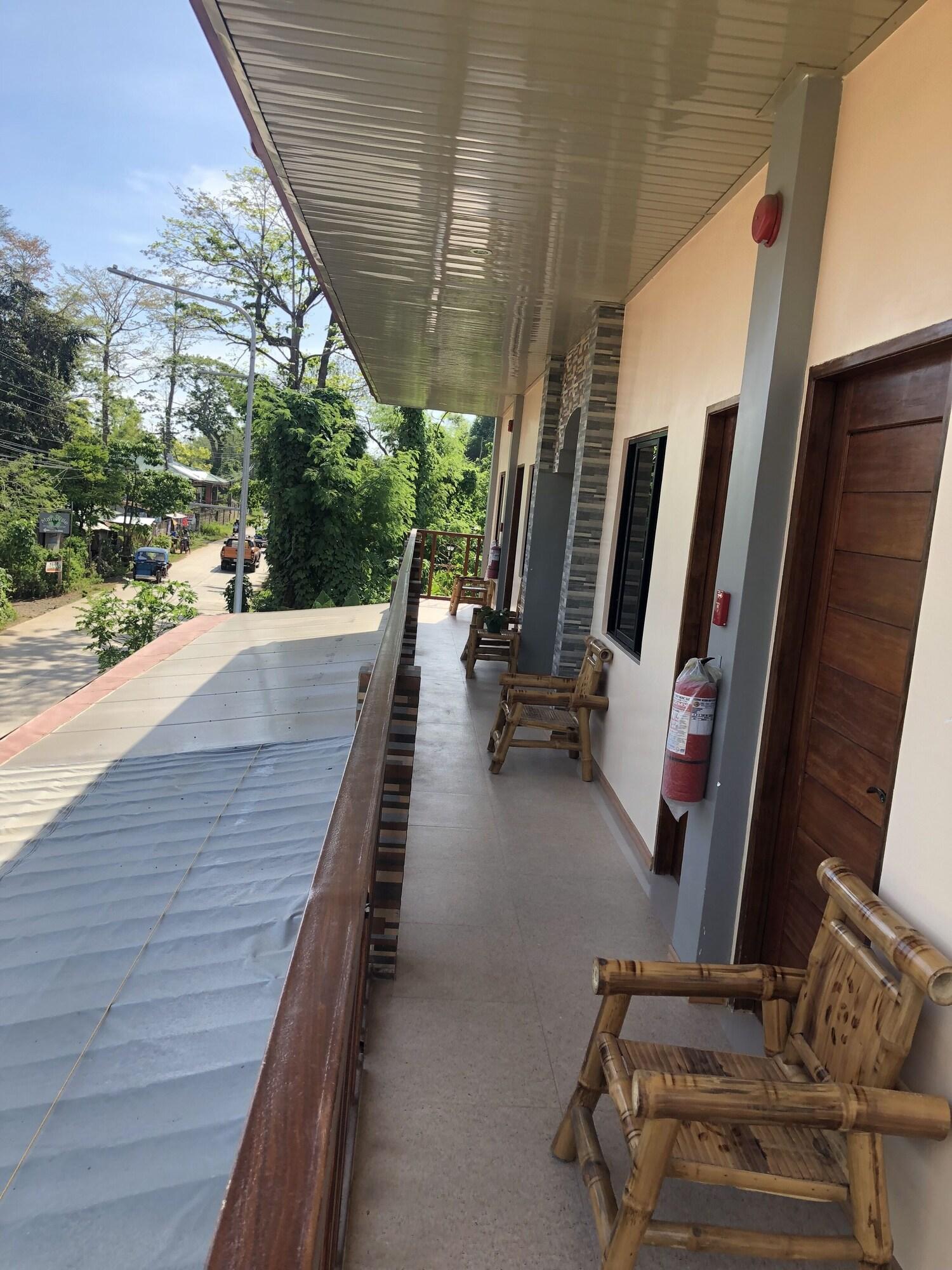 Equipamiento de Habitación F. Ponce de Leon Road