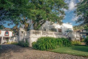 Alojamiento - Hacienda Cusin