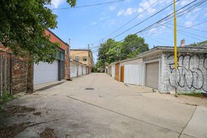 Alquiler Temporario - Hidden Gem in Trinity Bellwoods: Cozy Cottage Meets Modern Elegance