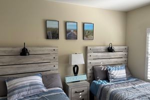 Alquiler Vacacional - 2-bedroom condo in fantastic Naples with WiFi, AC, fitness room