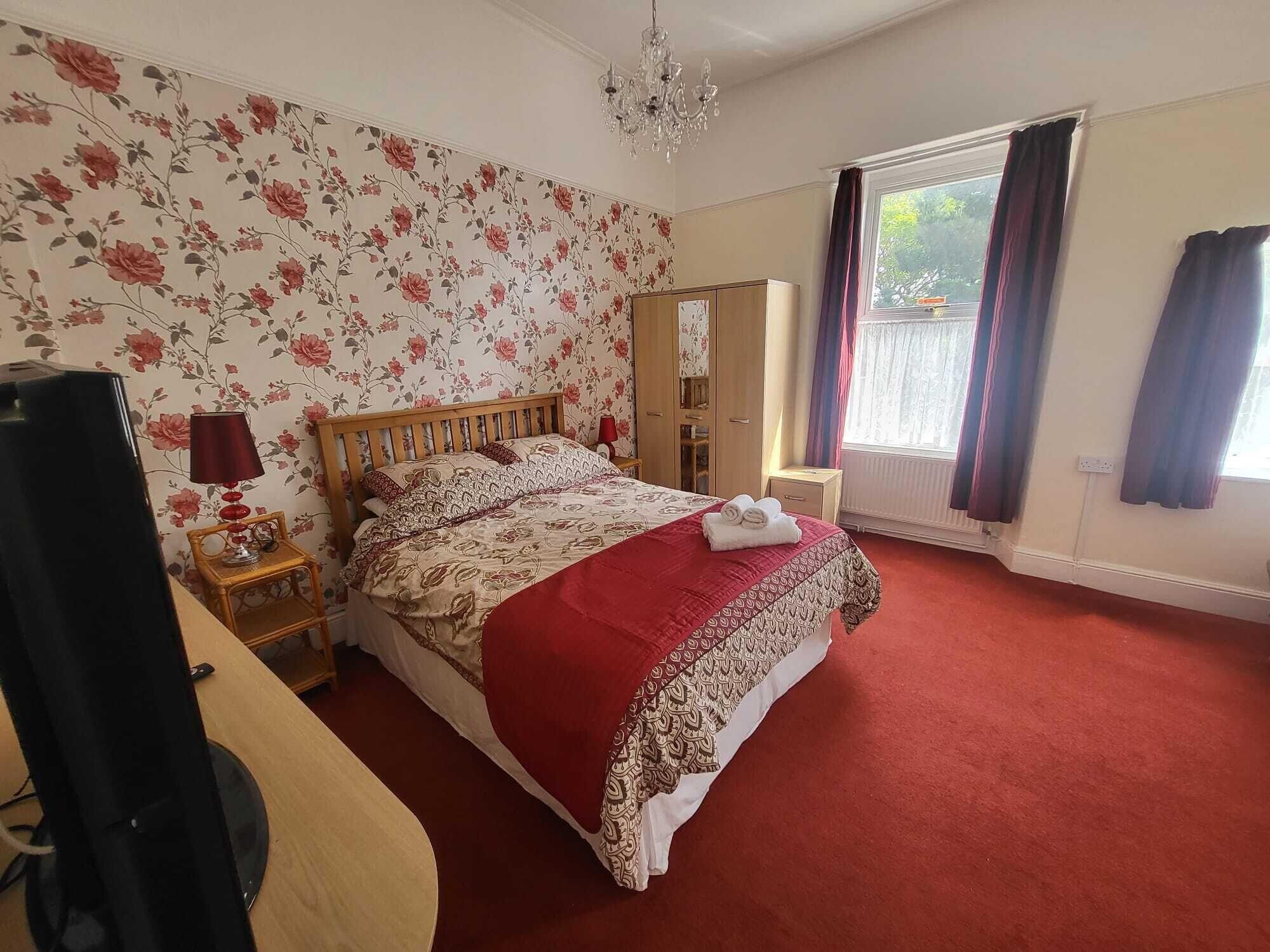 Varios Florence Guest House