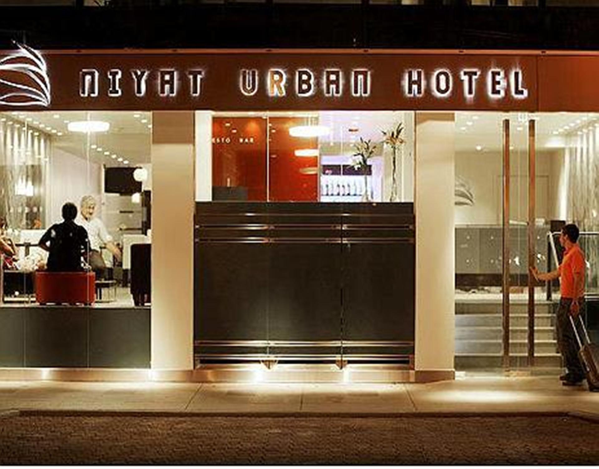 Vista Exterior Niyat Urban Hotel