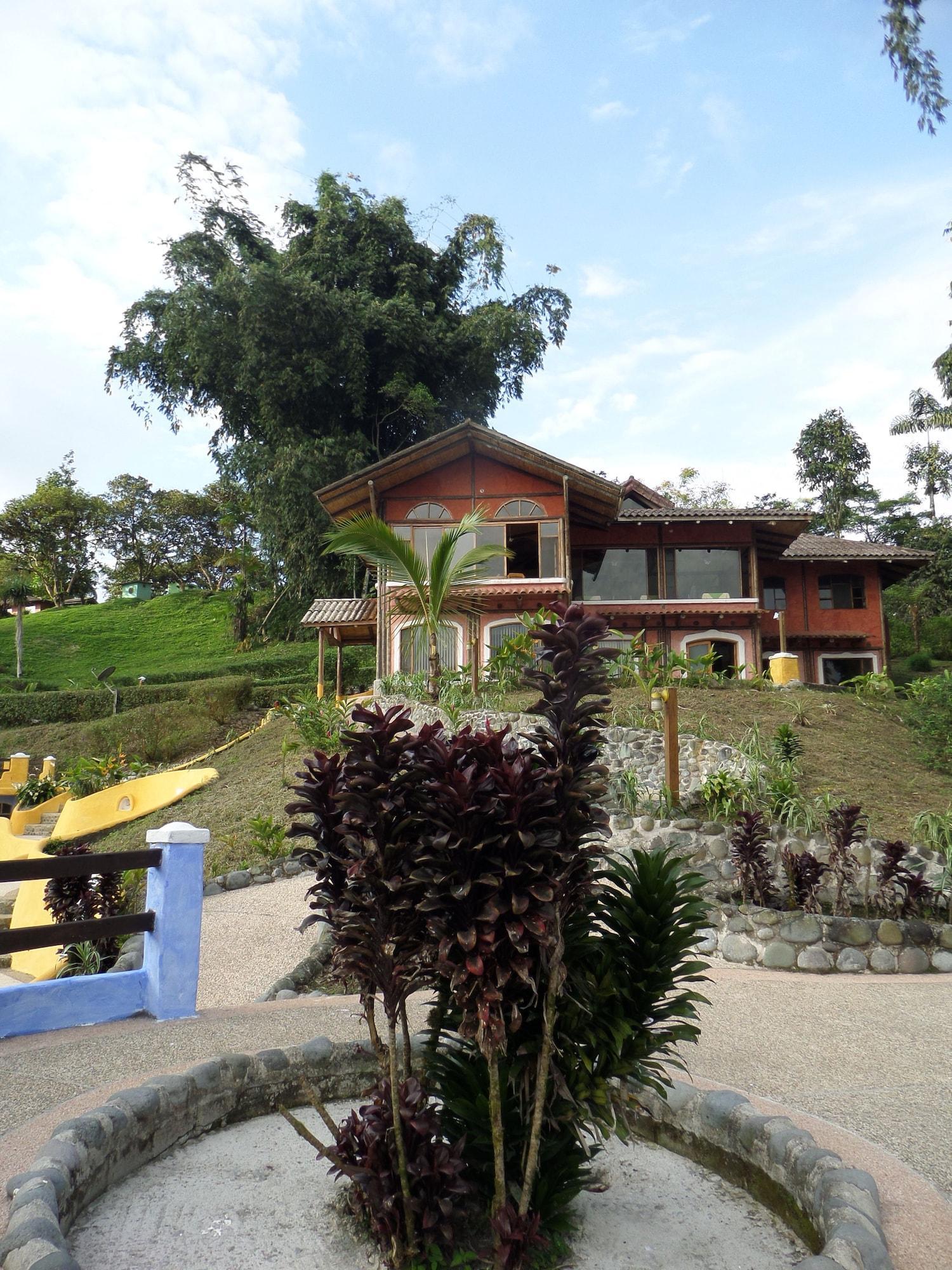 Vista Exterior Hosteria El Encanto