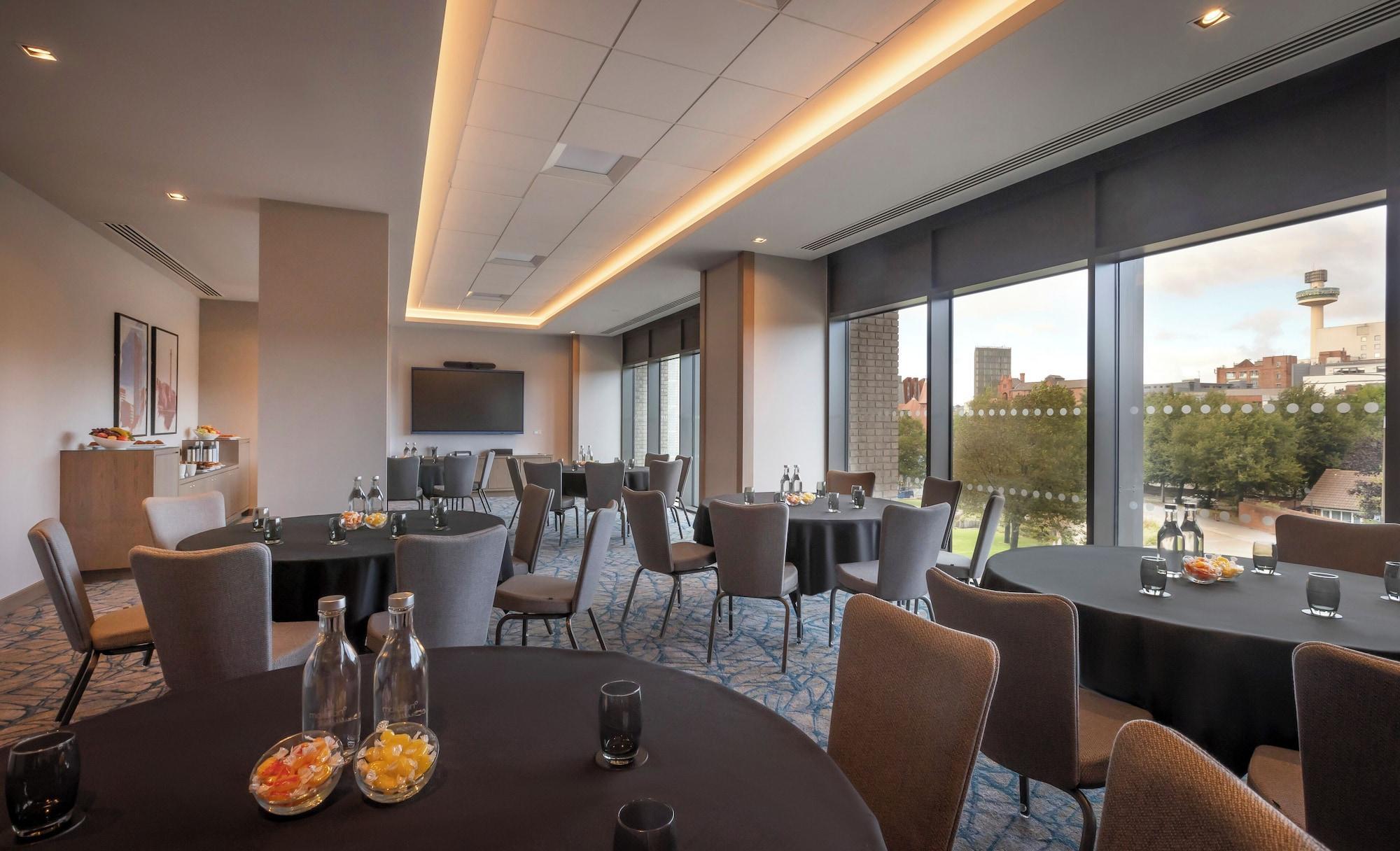 Centro de Negocios Maldron Hotel Liverpool City