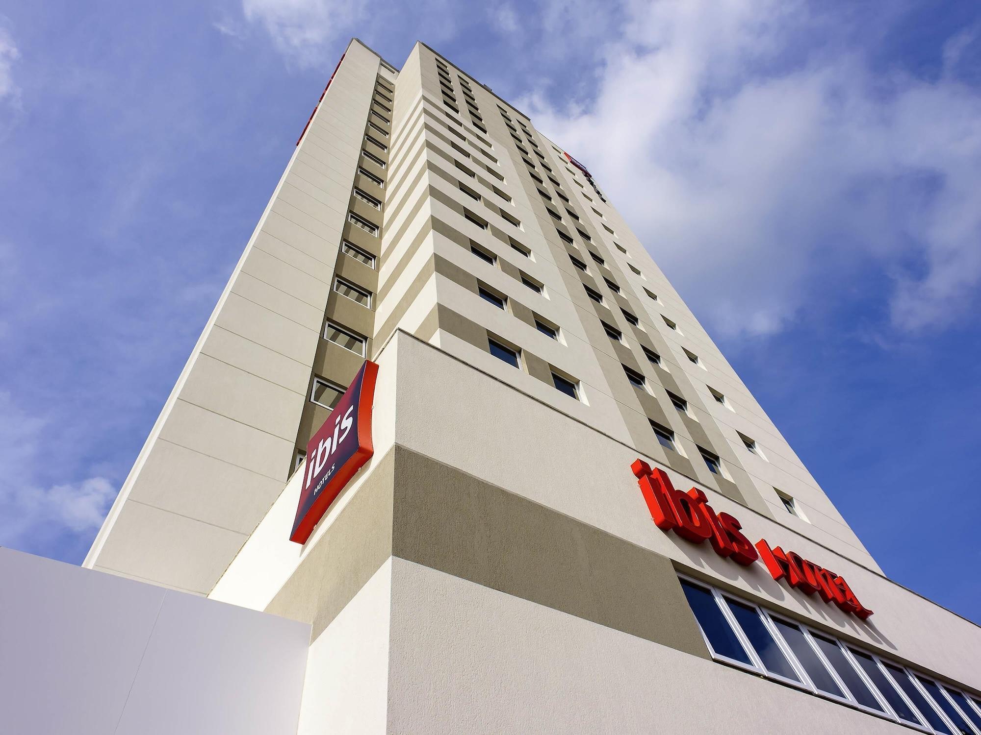 Varios Ibis Fortaleza Centro De Eventos