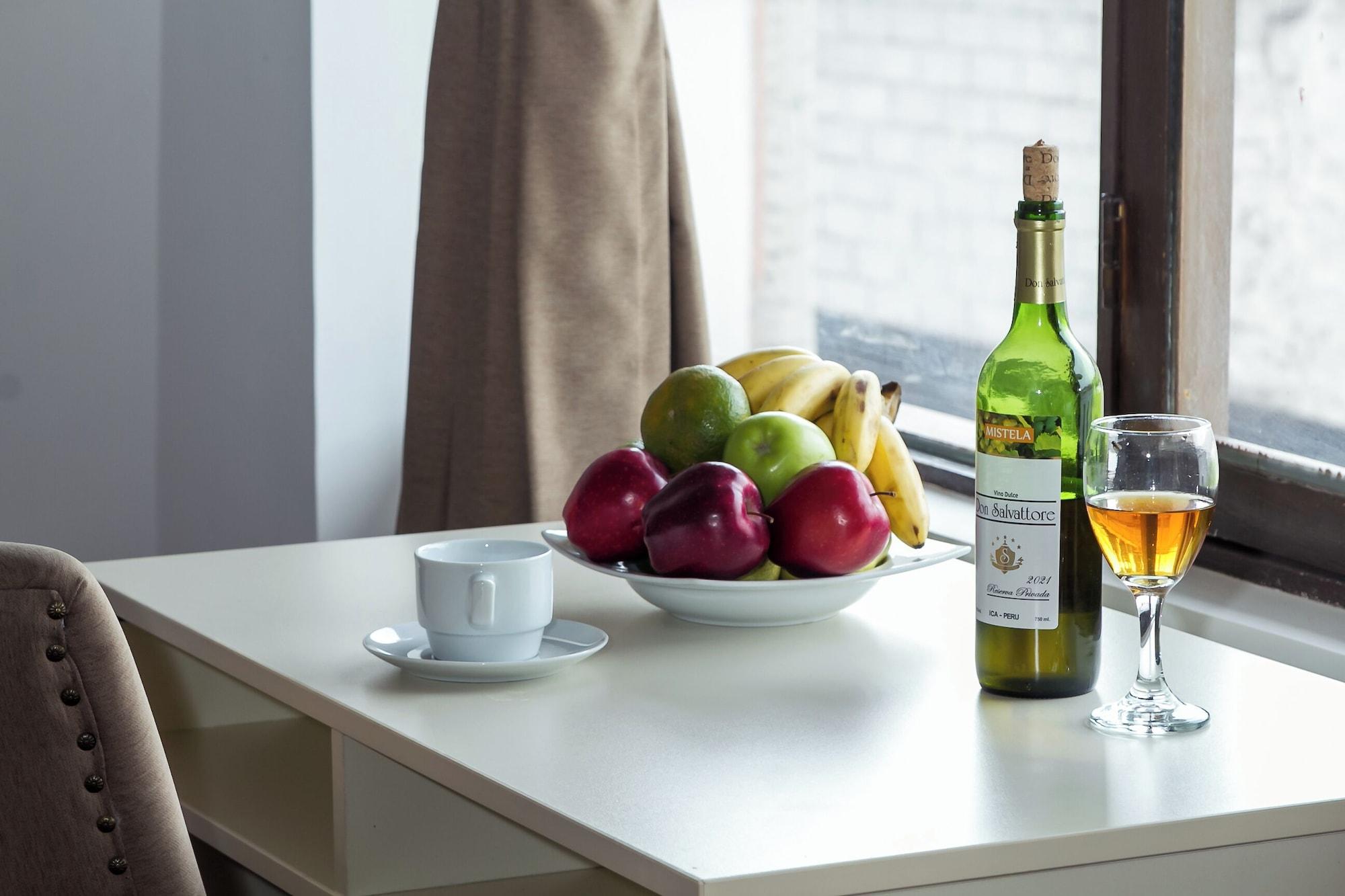 Varios EMILIA HOTEL BOUTIQUE