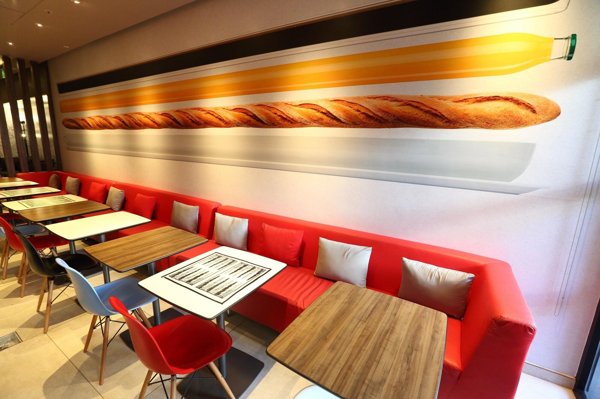 Bar/Salón ibis Buenos Aires Obelisco