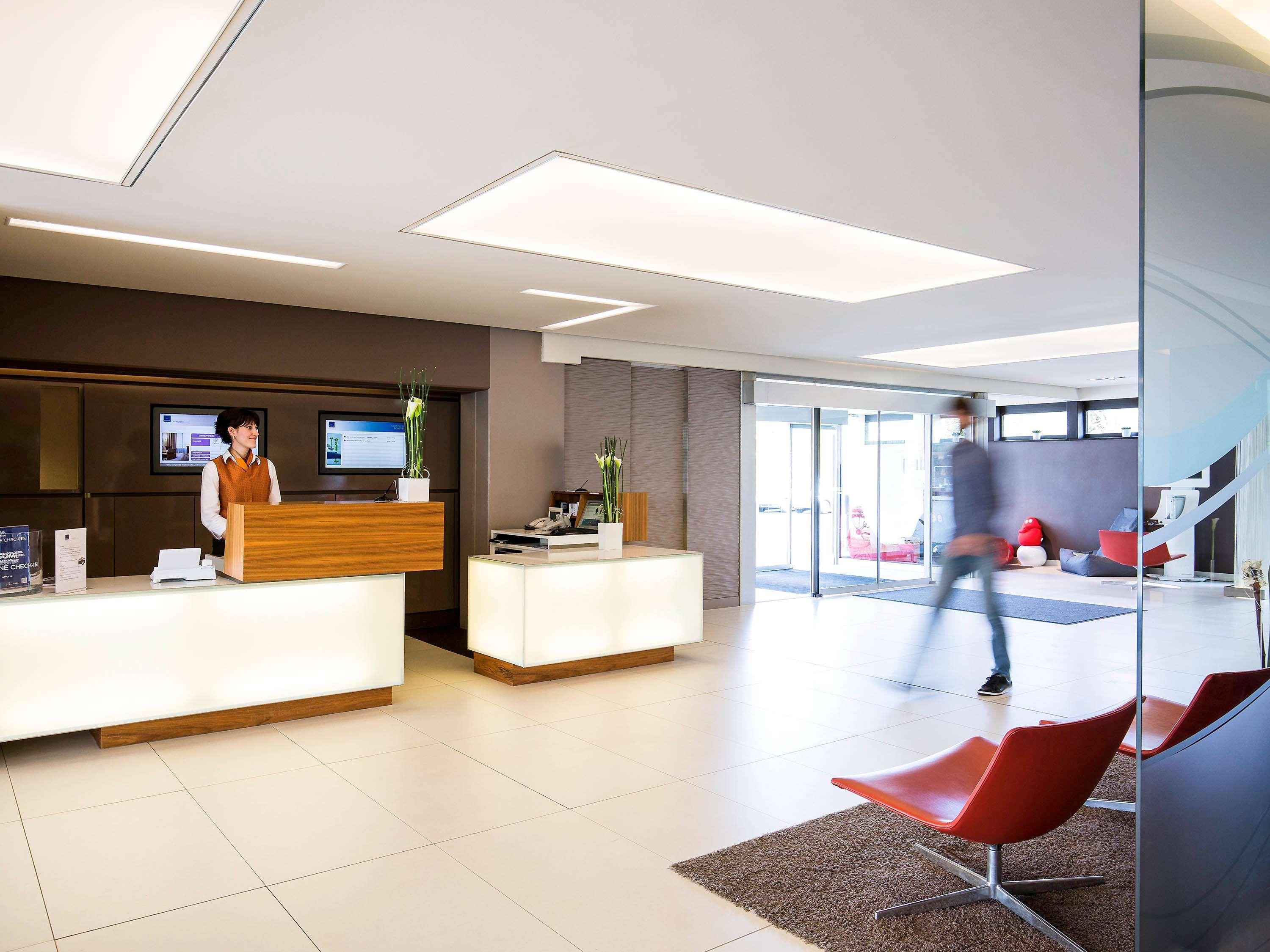 Vista Lobby Novotel Nuernberg Messezentrum