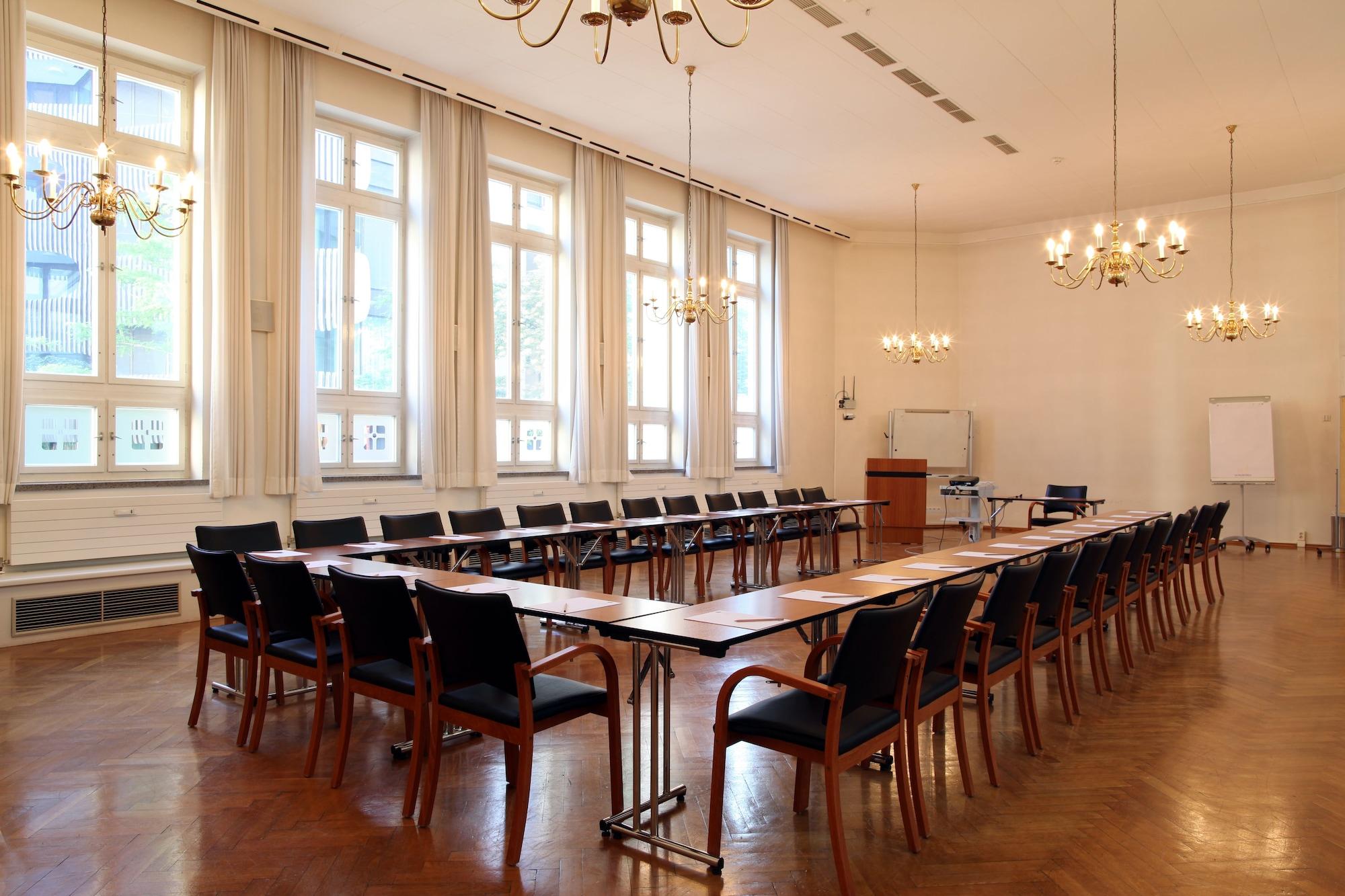Sala de Reuniones Dietrich-Bonhoeffer-Hotel