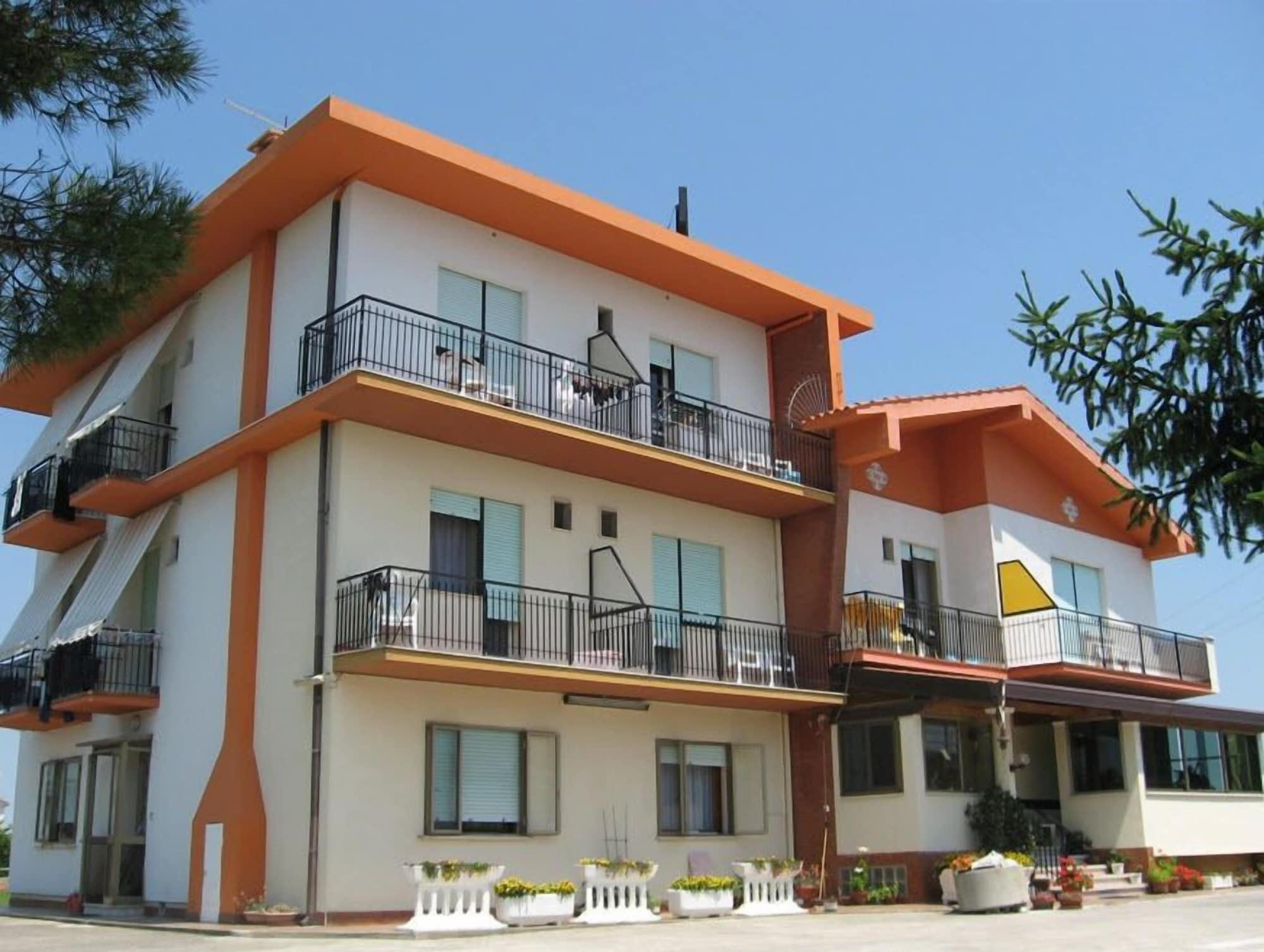 Vista Exterior B&B Garnì Da Vito