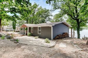 Arriendo temporal - Dock & Sunset Views: Lakeside Ozark Retreat!