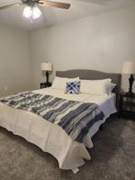 Alquiler Vacacional - Walking Distance to Aggieville, K-State, and City Park!