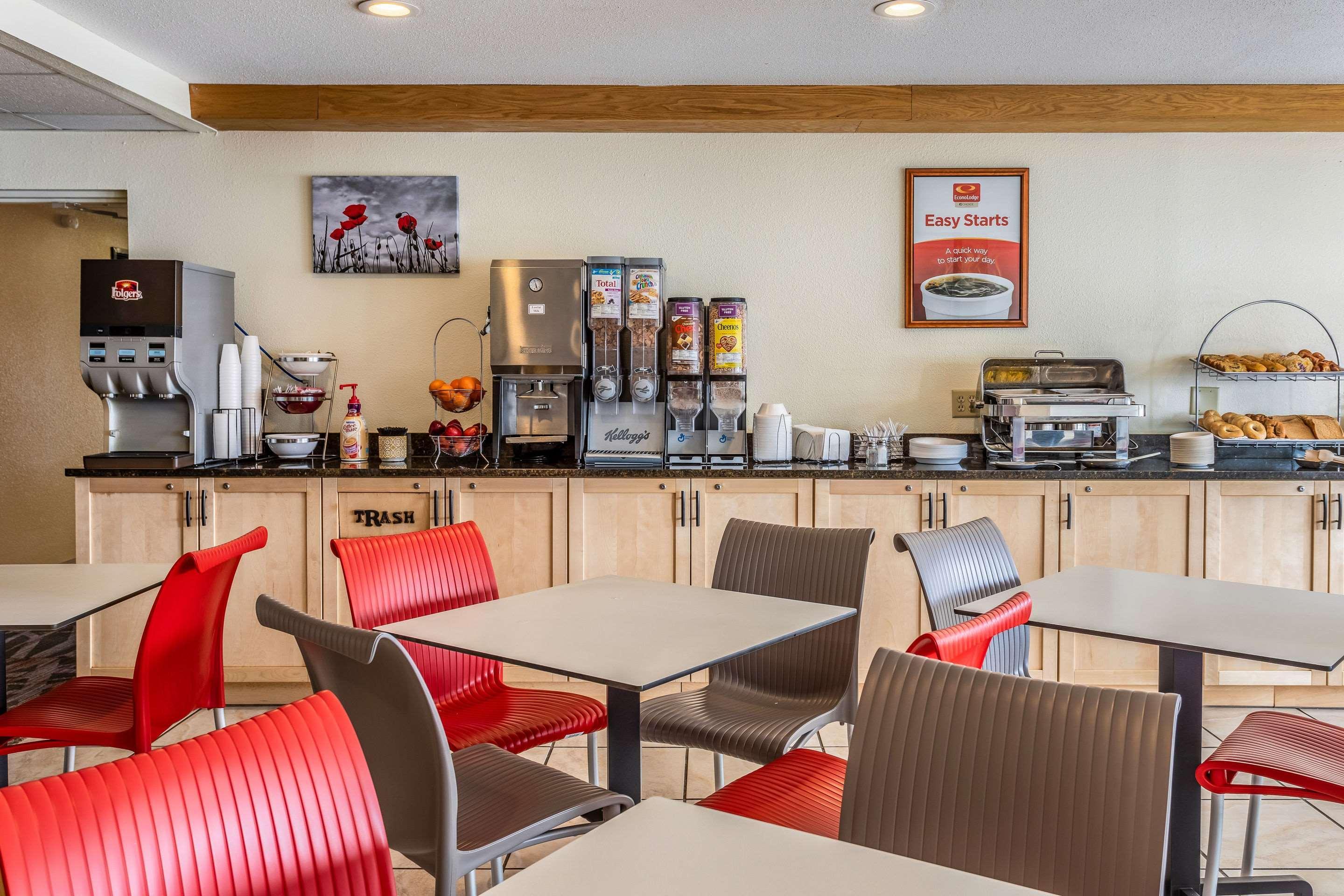 Restaurant Econo Lodge Ithaca Area