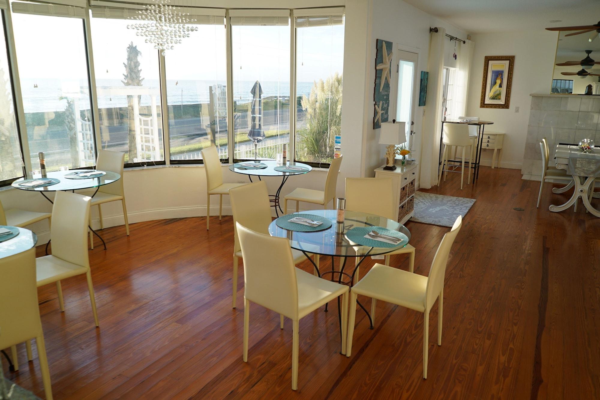 Restaurant White Orchid Inn & Spa