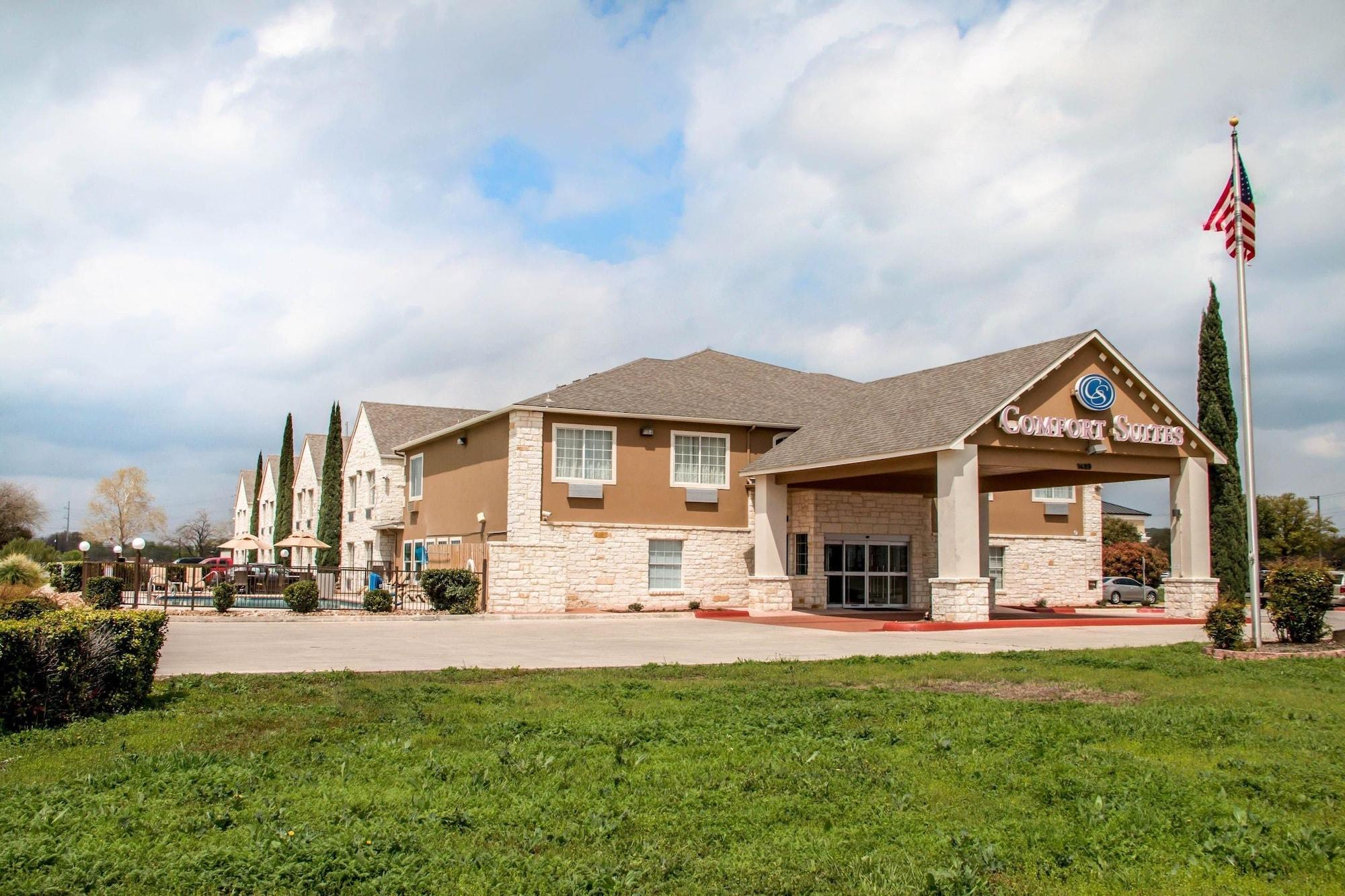 Vista Exterior Comfort Suites New Braunfels - San Antonio Area