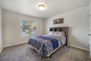 Alquiler Vacacional - Pawsitively Perfect: New Pet-Friendly Home in Ideal Location!"