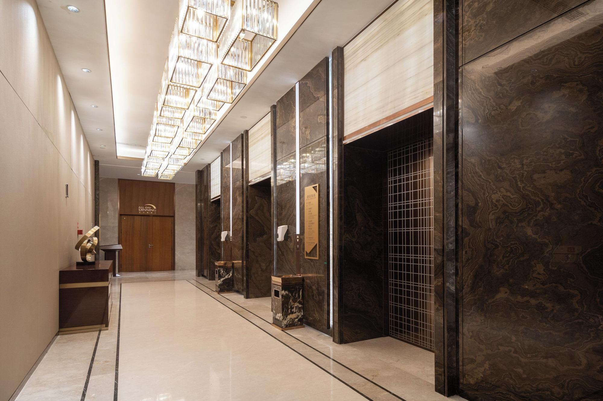 Vista Lobby Wuhan Optics Valley Convention Hotel