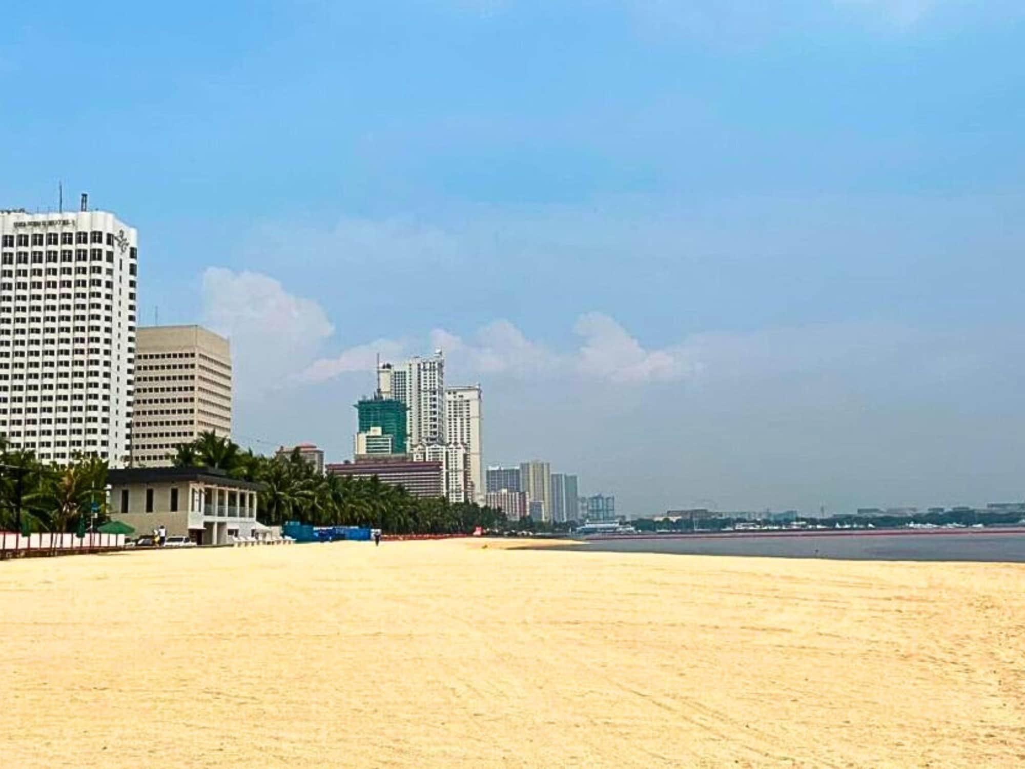 Vista Exterior Seaside Escape in Front of US Embassy